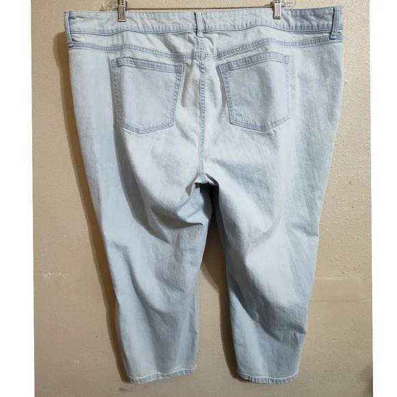 Torrid Light Wash Skinny Denim Jeans Size 26 - Picture 2 of 5